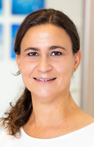 Dr. med. Julika Dick